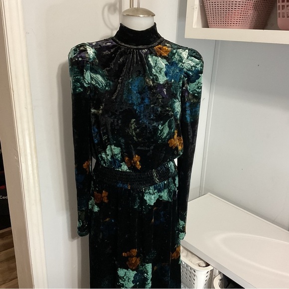 RYEGRASS Black Floral Velour Maxi Dress Size S - Picture 5 of 14